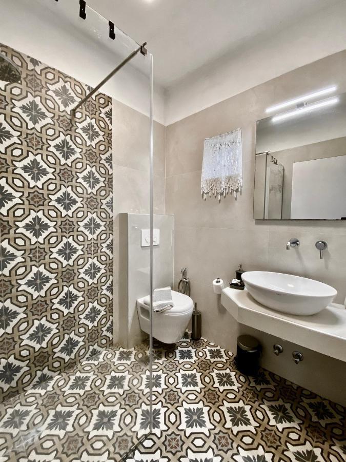 Anthonas House Apartment นิกิติ ภายนอก รูปภาพ